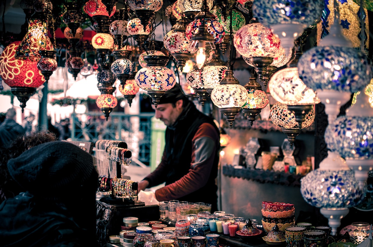 Shop at Kinari Bazaar