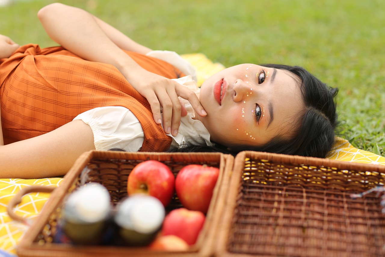 Picnic in the Gardens