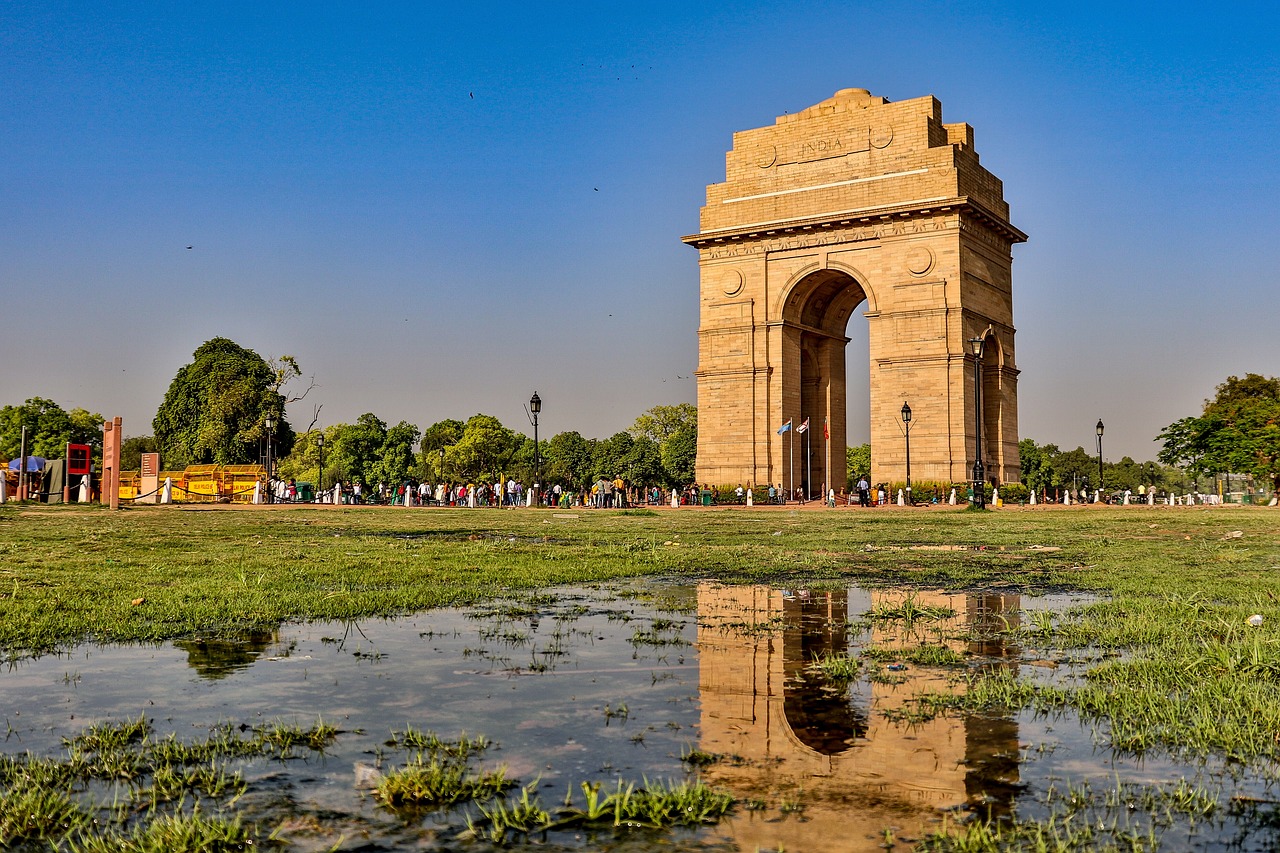 Visit India Gate