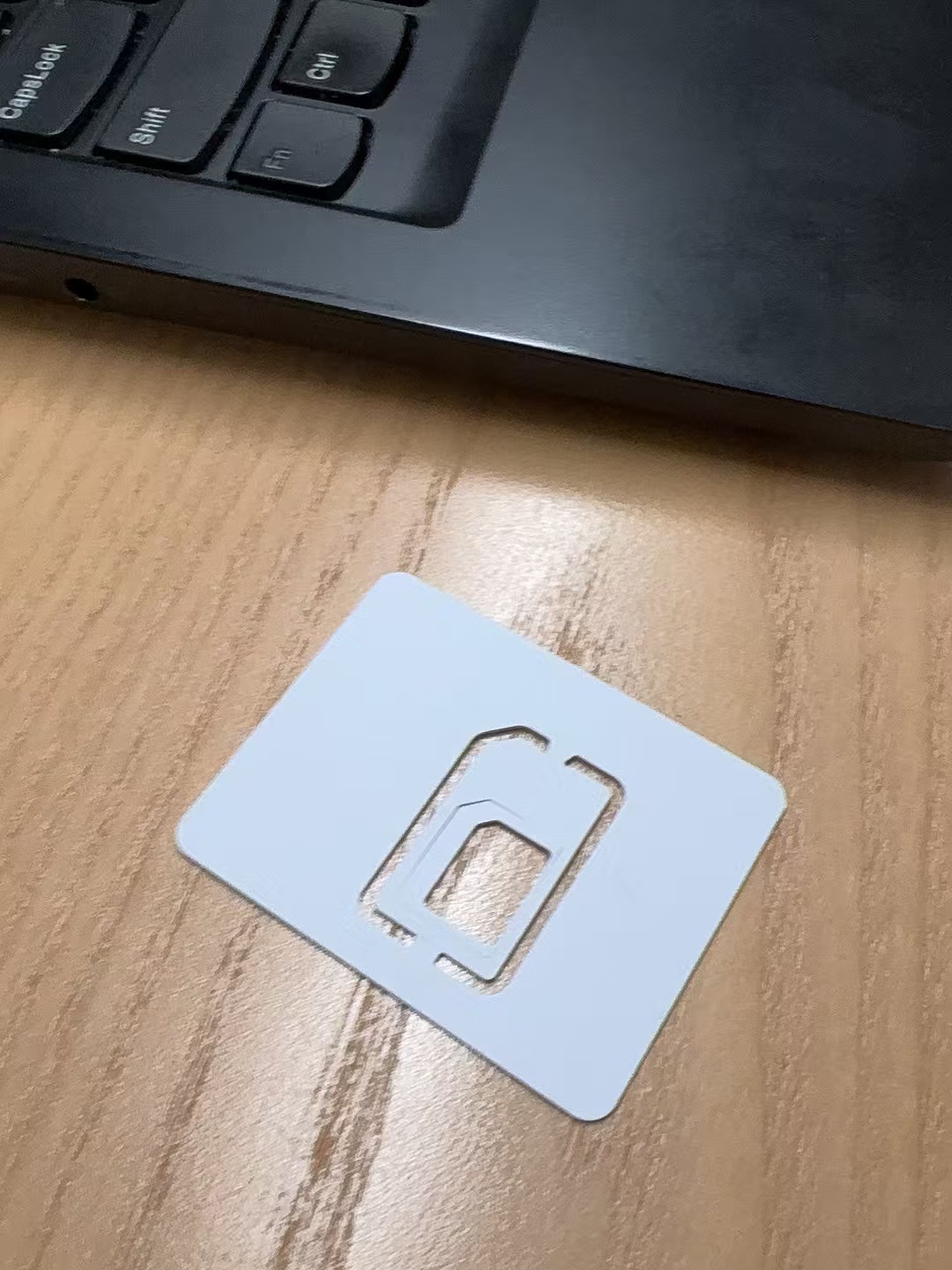 eUICC 白卡