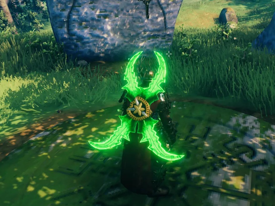 Warglaives of Azzinoth crossed on the back