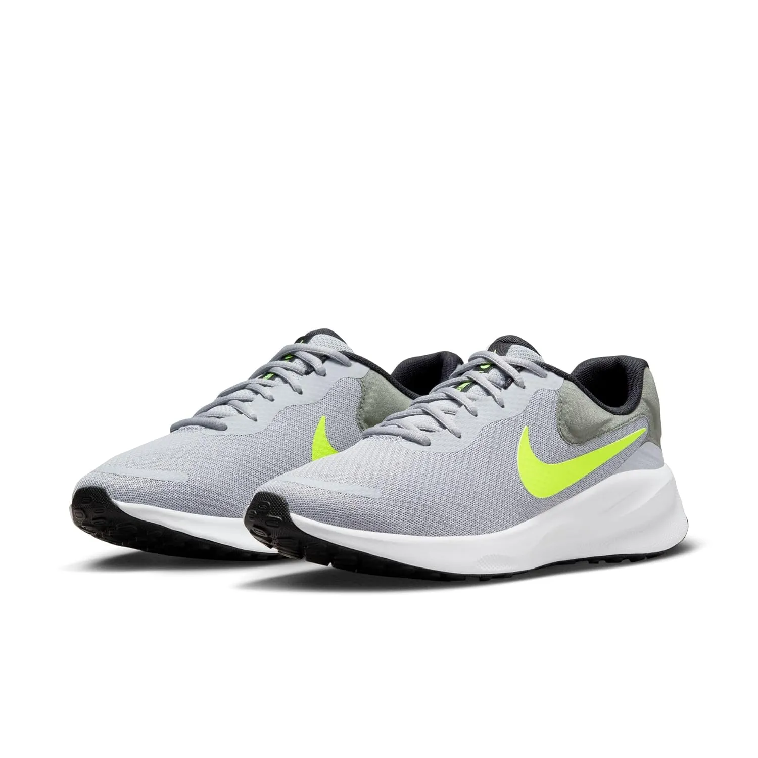 Nike Men Mesh Running Shoes Features