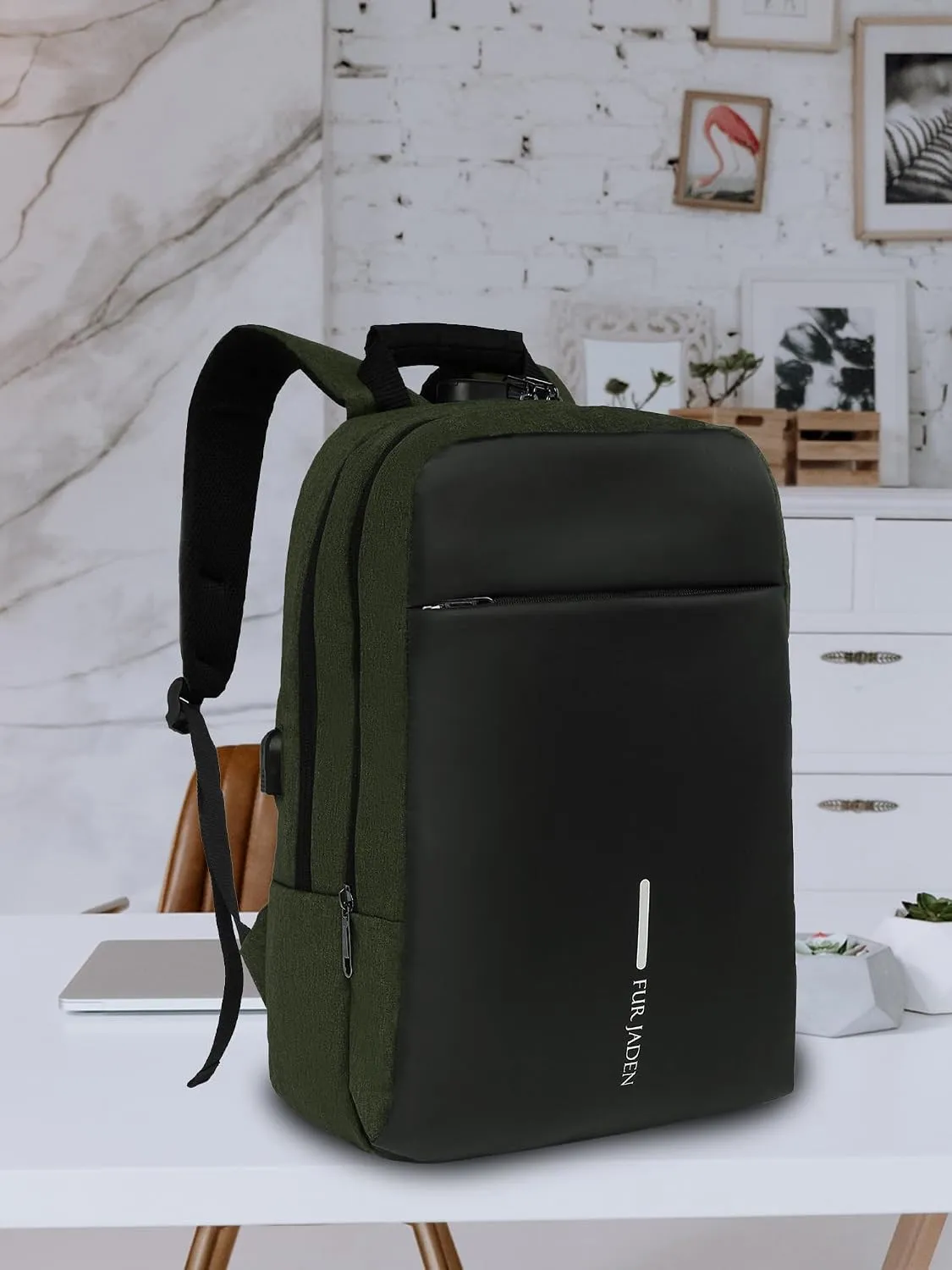 Fur Jaden Backpack Features