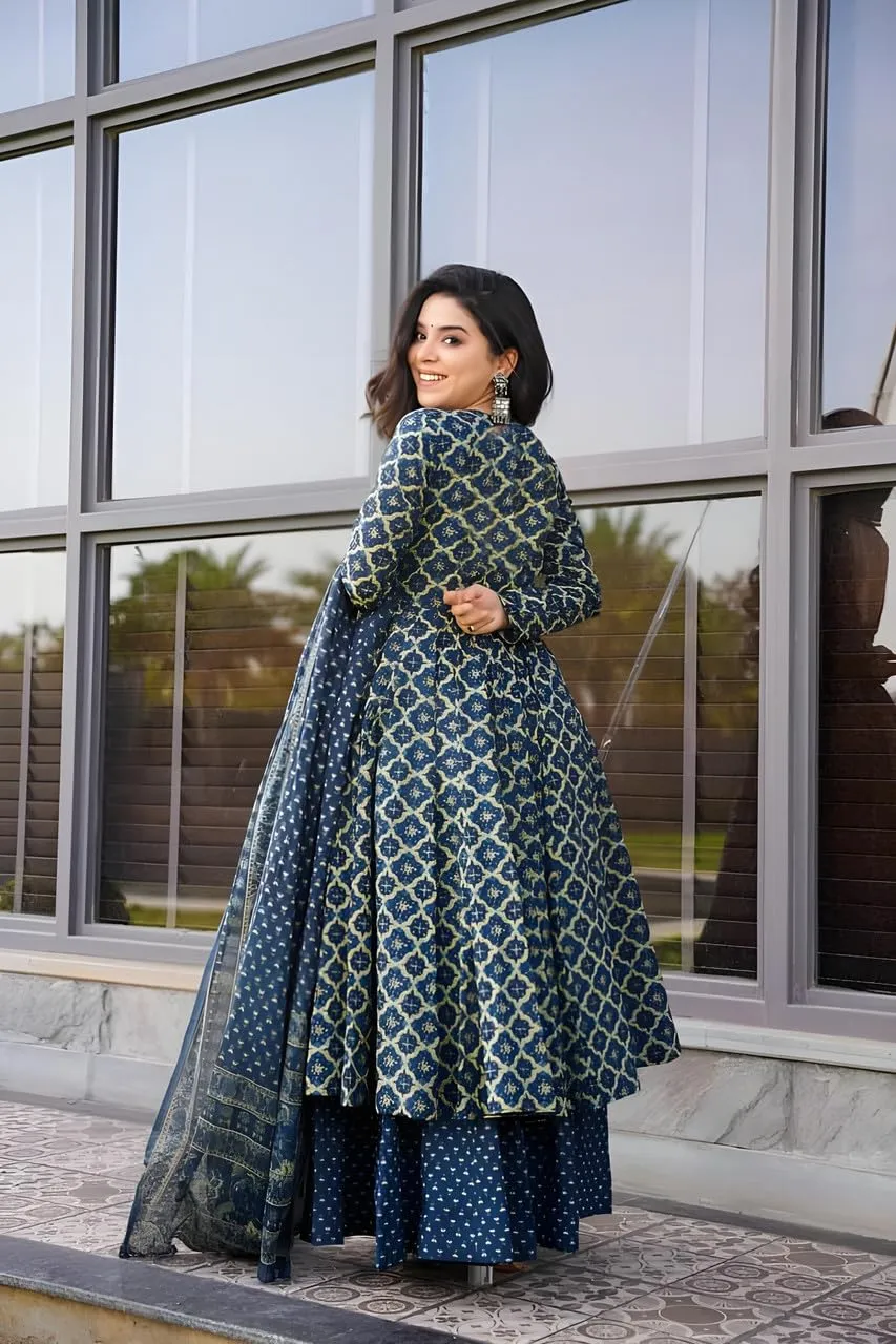 Perabin Anarkali Kurti Image 2