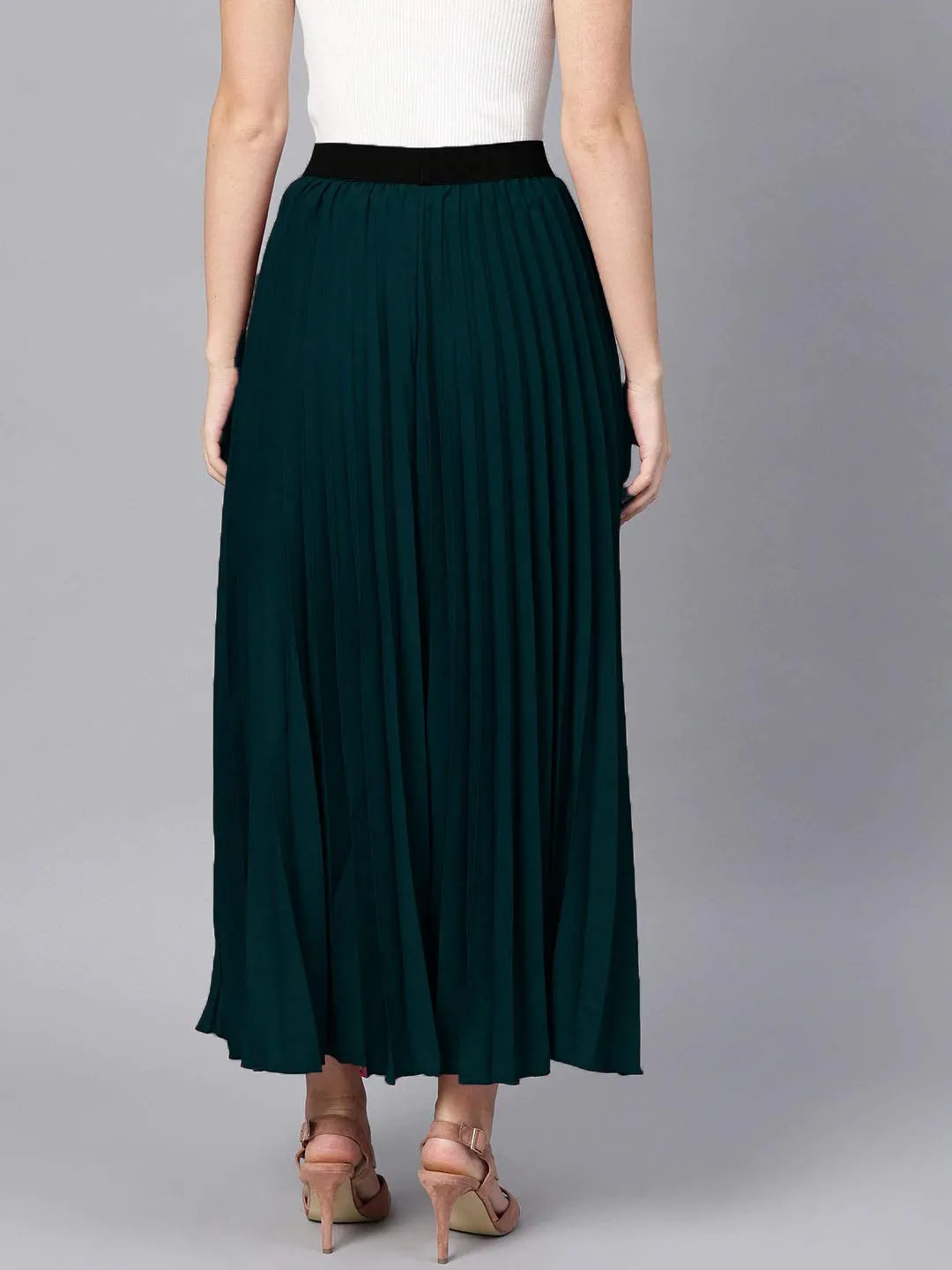 OTABU Women's Midi Skirt in Detail