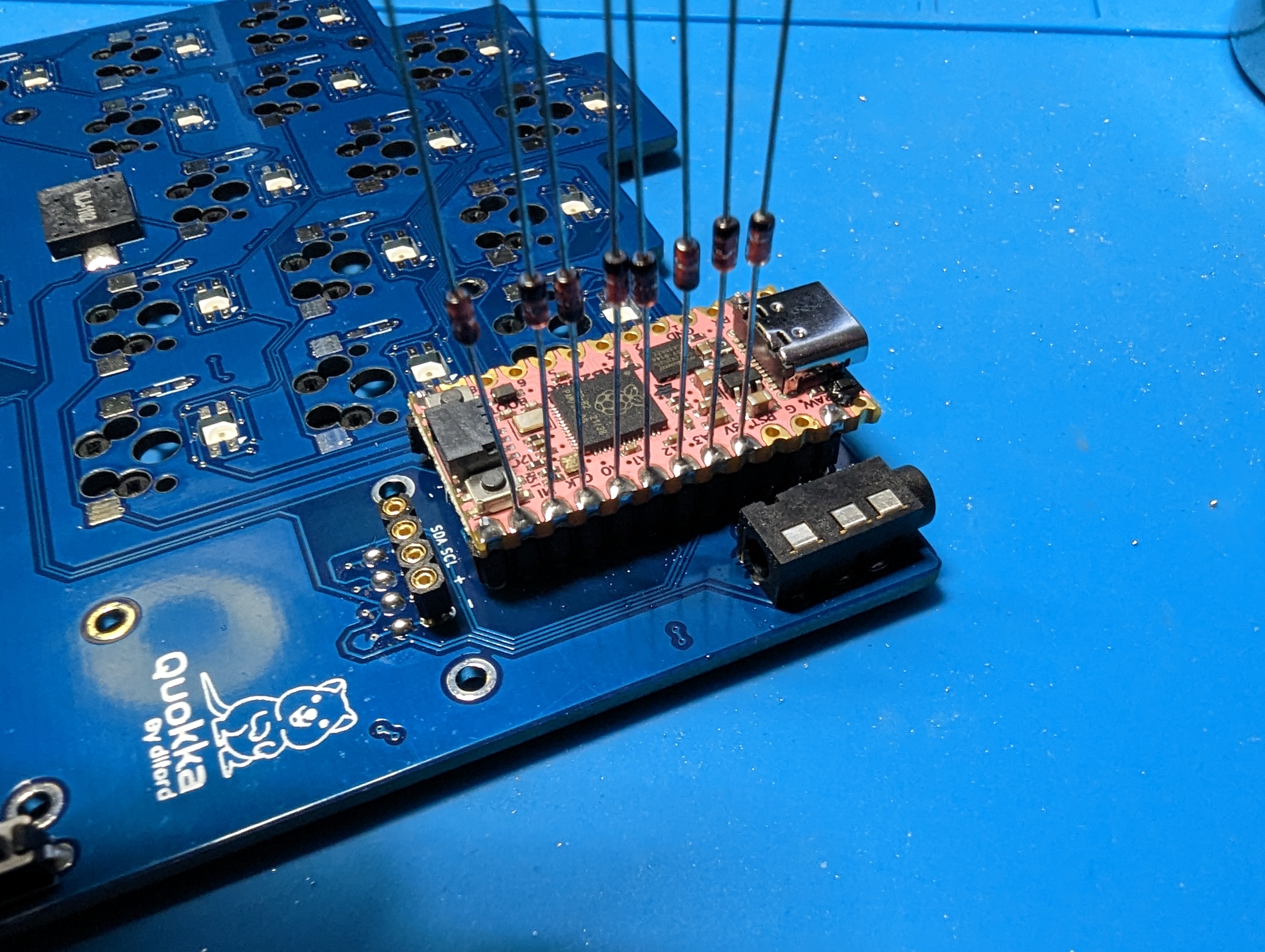 MCU contacts soldering process