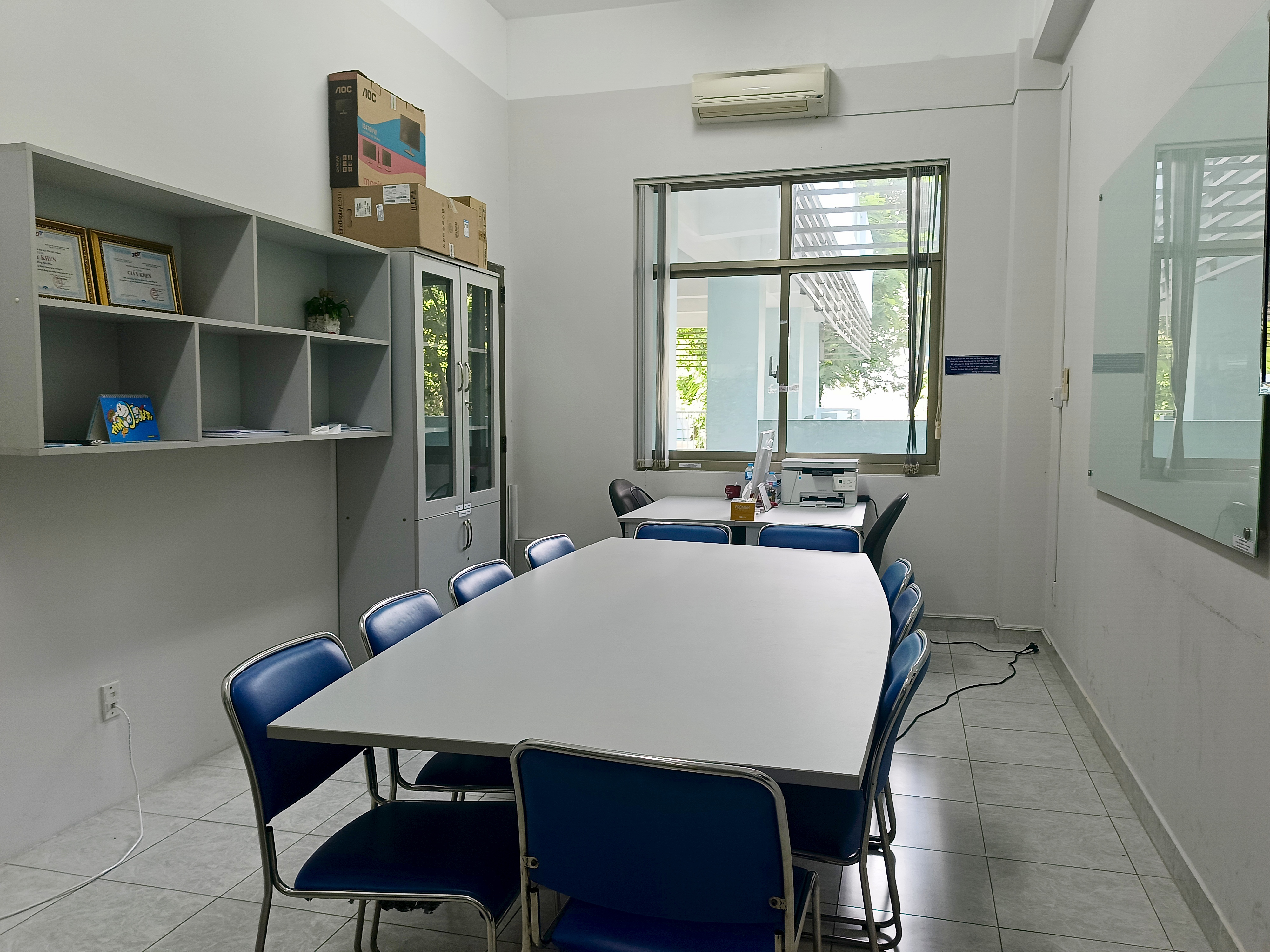 Artificial Intelligence Laboratory