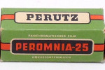 Perutz Peromnia 25 B&W film packaging
