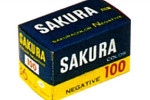 Konica Sakuracolor Negative 100 film packaging