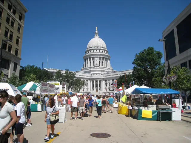 Art Fair on the Square