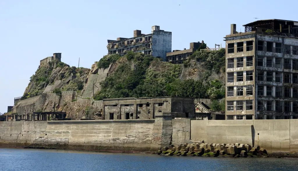 Battleship Island - Gunkanjima 軍艦島