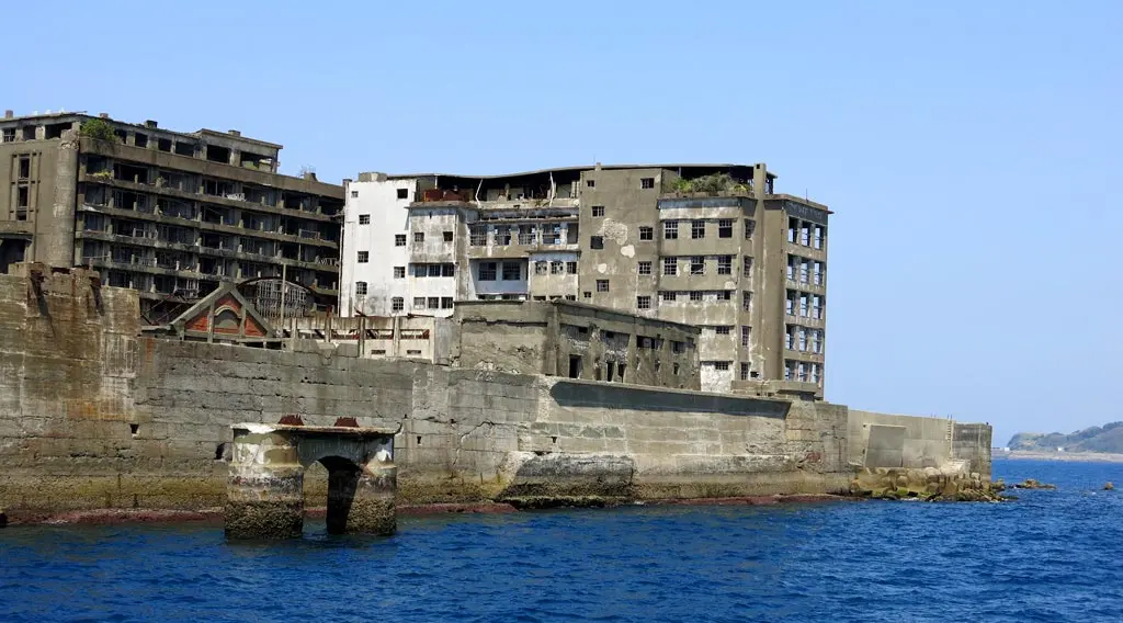 Battleship Island - Gunkanjima 軍艦島