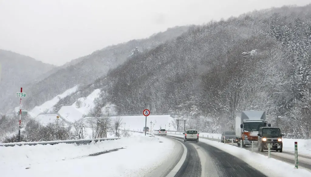 From Nagoya 名古屋 to Takayama 高山 in Winter