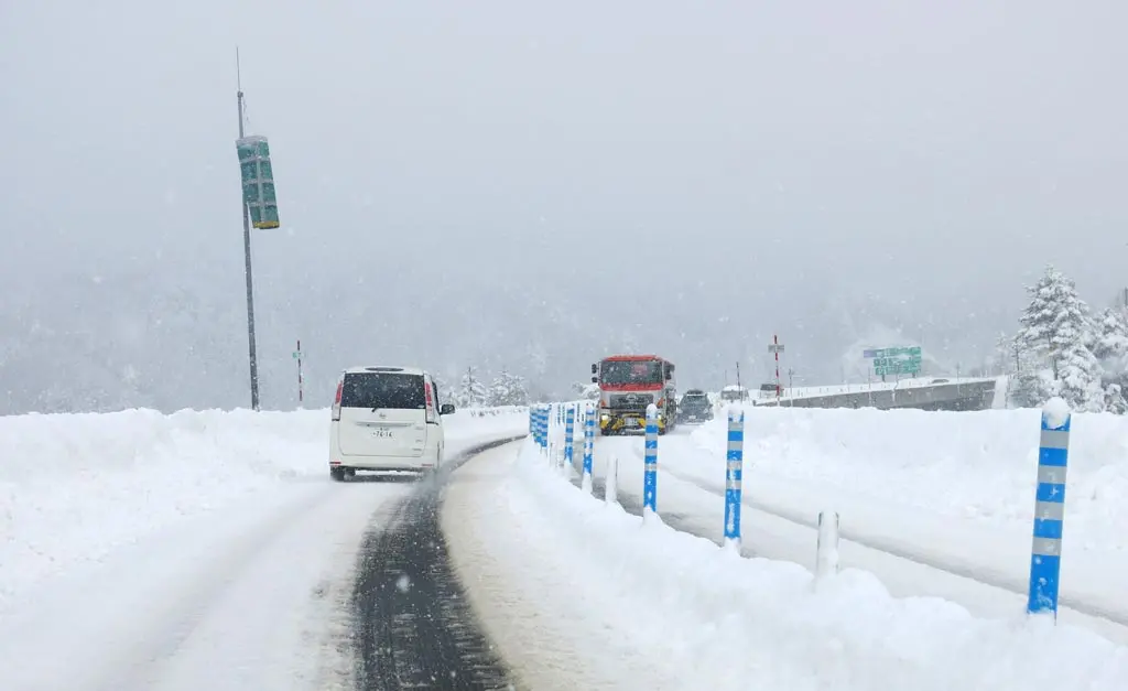 From Nagoya 名古屋 to Takayama 高山 in Winter