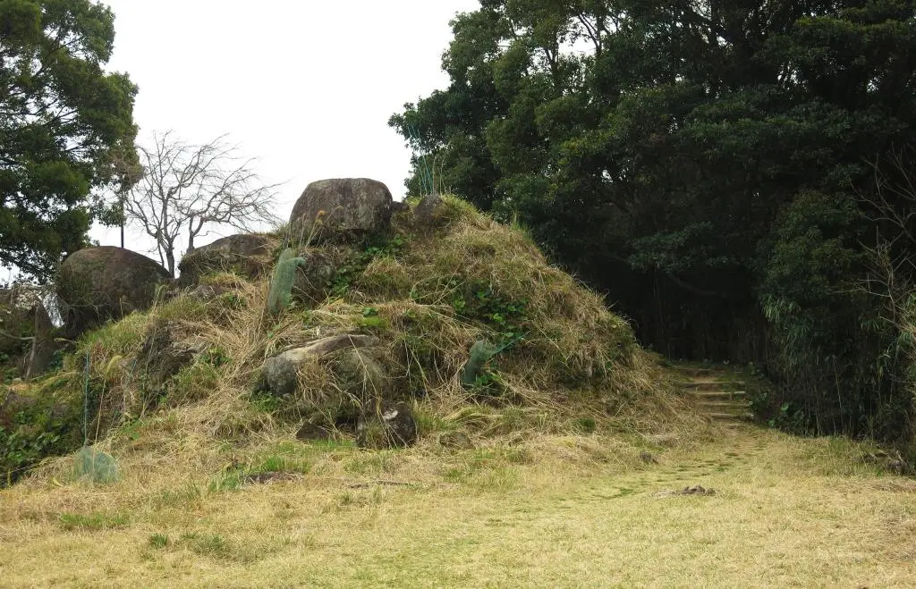 Onigajo Cliff 鬼ヶ城