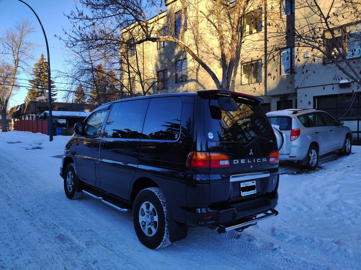 Mitsubishi Delica Image 4