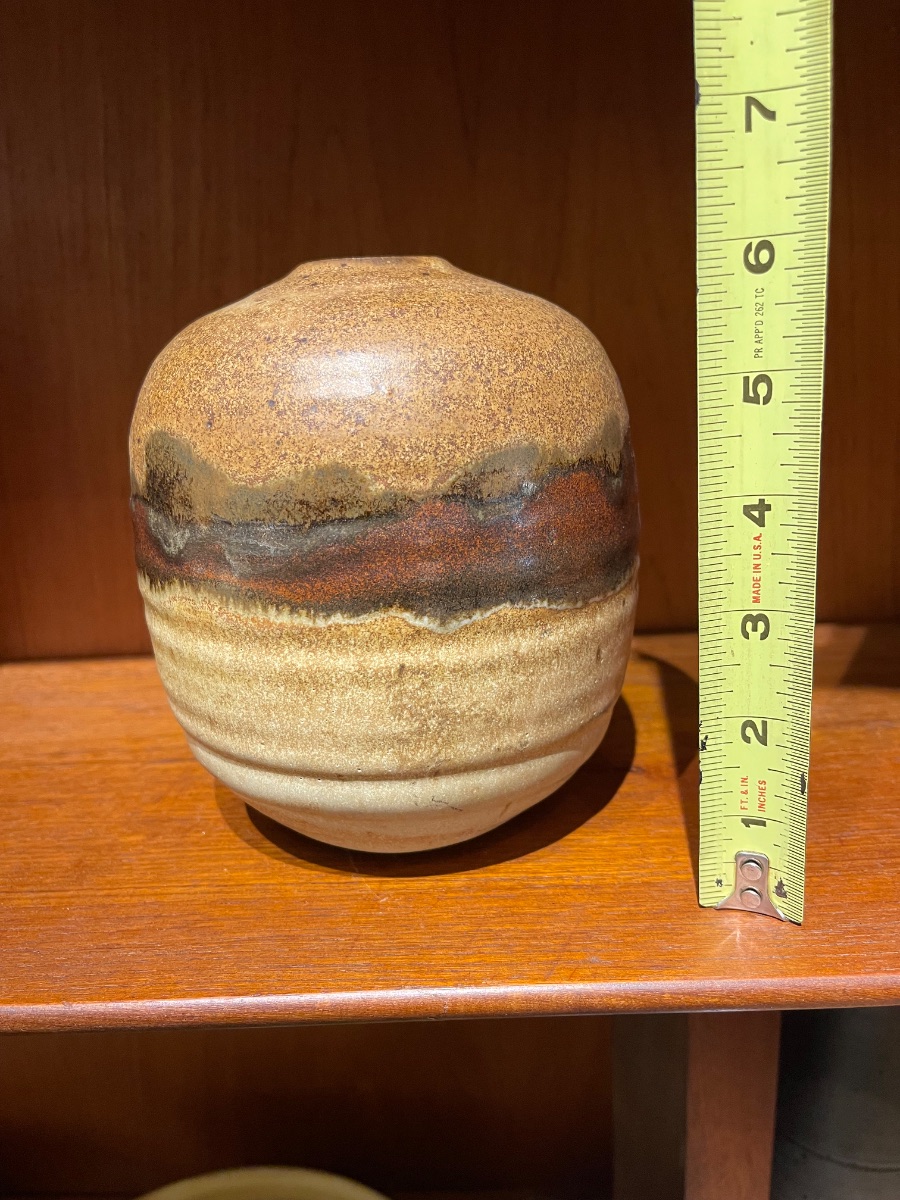 Studio Ceramic — detail 3