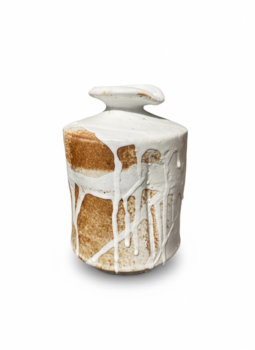 Cylinder Pot W/Spout