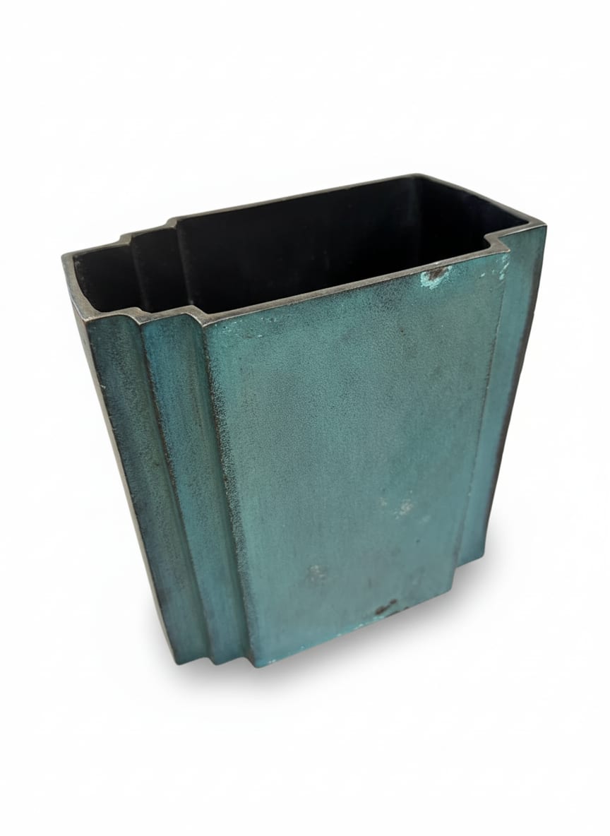 Metallic Deco Vase — detail 2