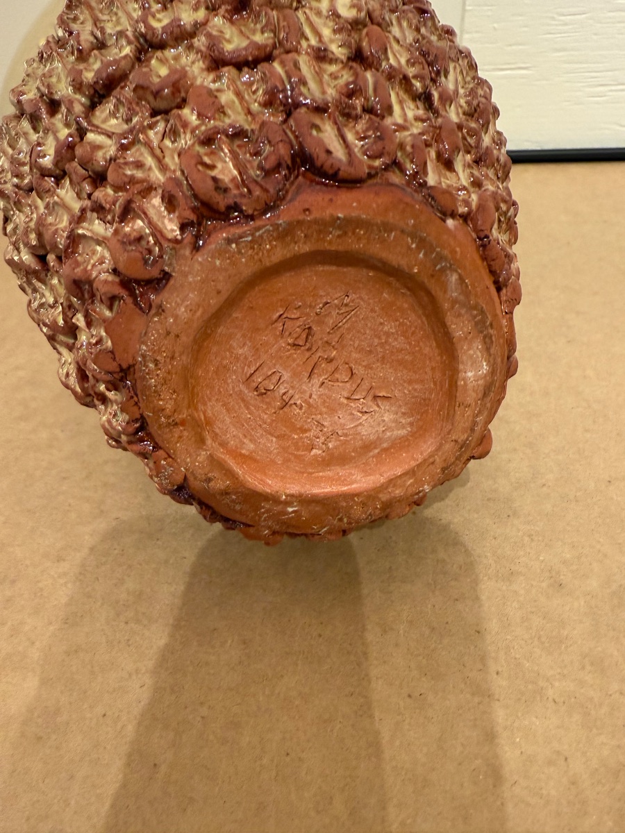 Mid Century Studio Vase — detail 2