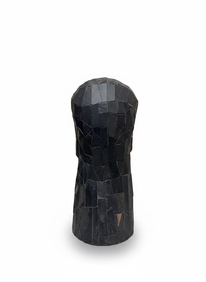 Minden Ohira Slate Bust — detail 3