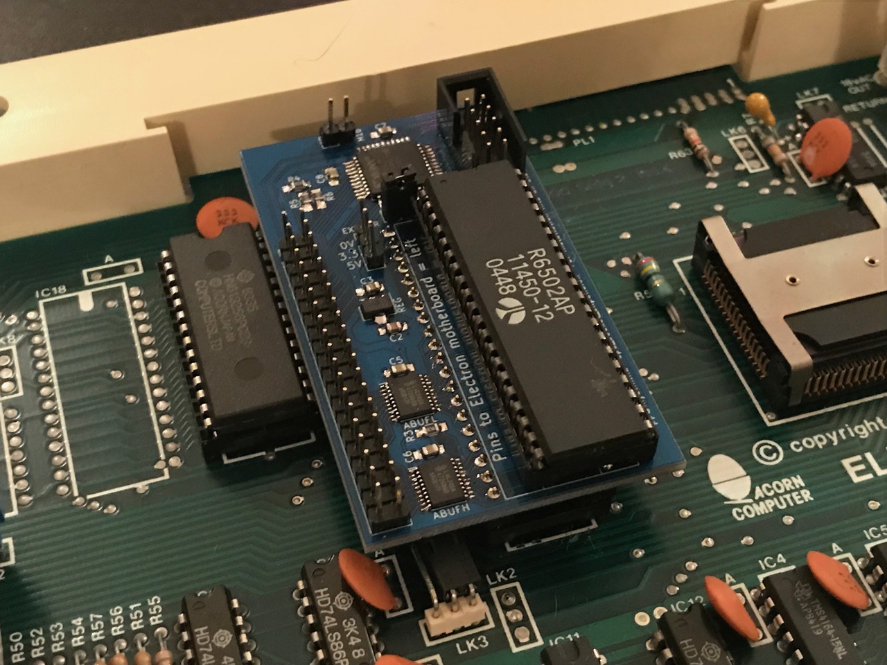 Cpu socket expansion, from the project README