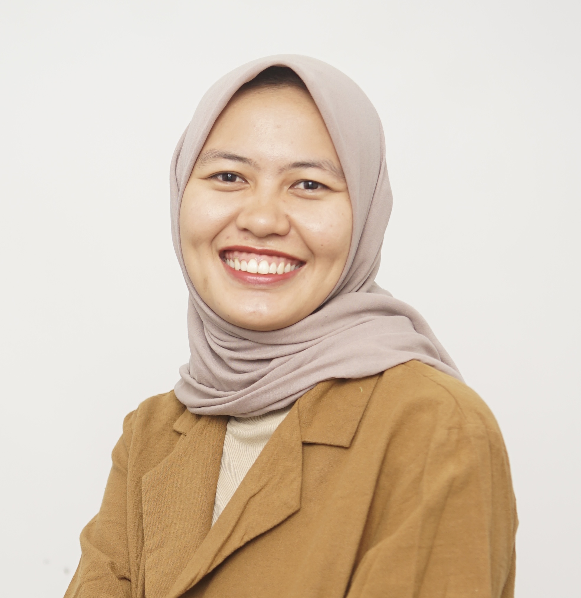 Nadia Lingga