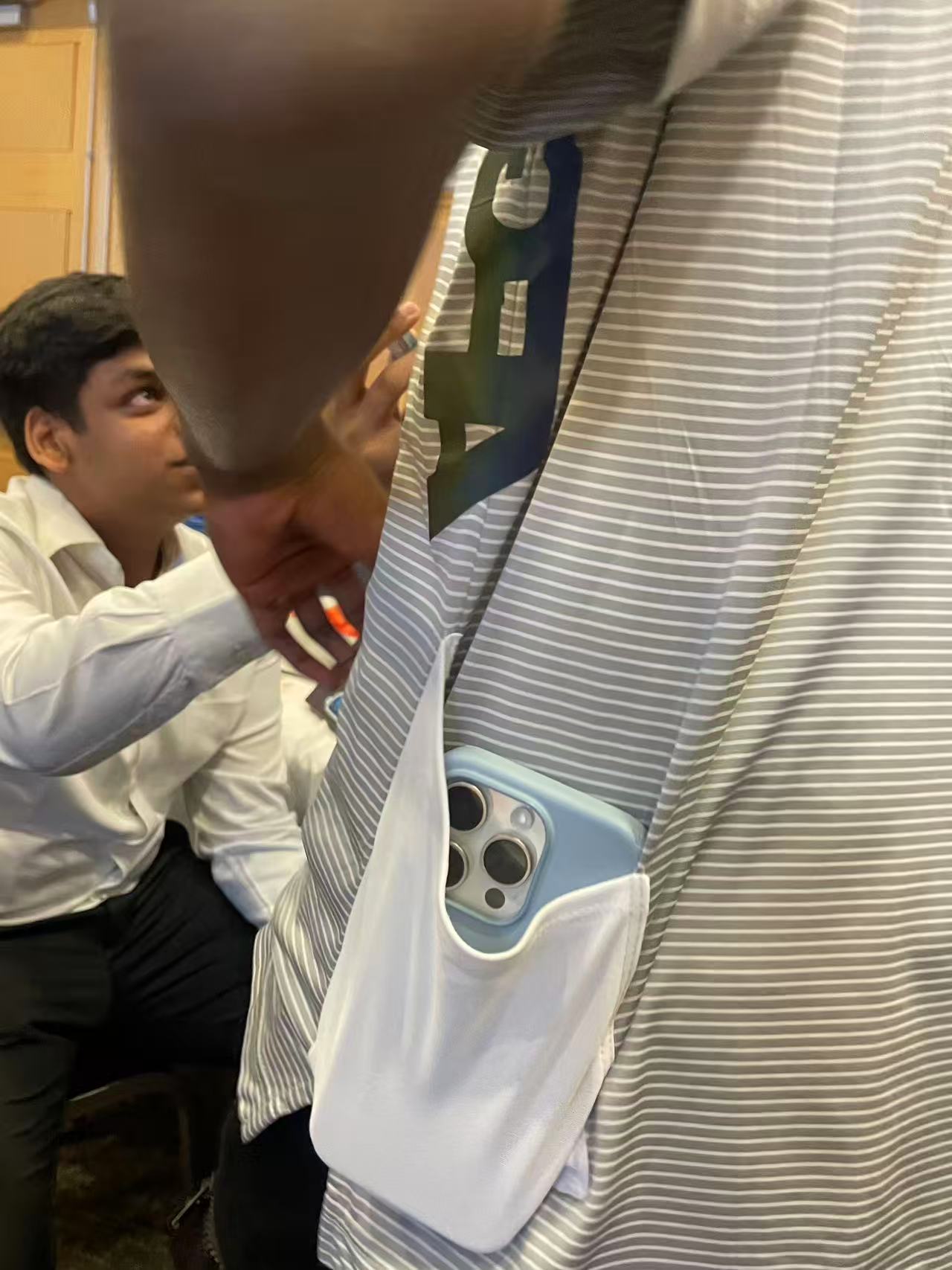 AFG Commuting Jersey prototype - back pocket detail