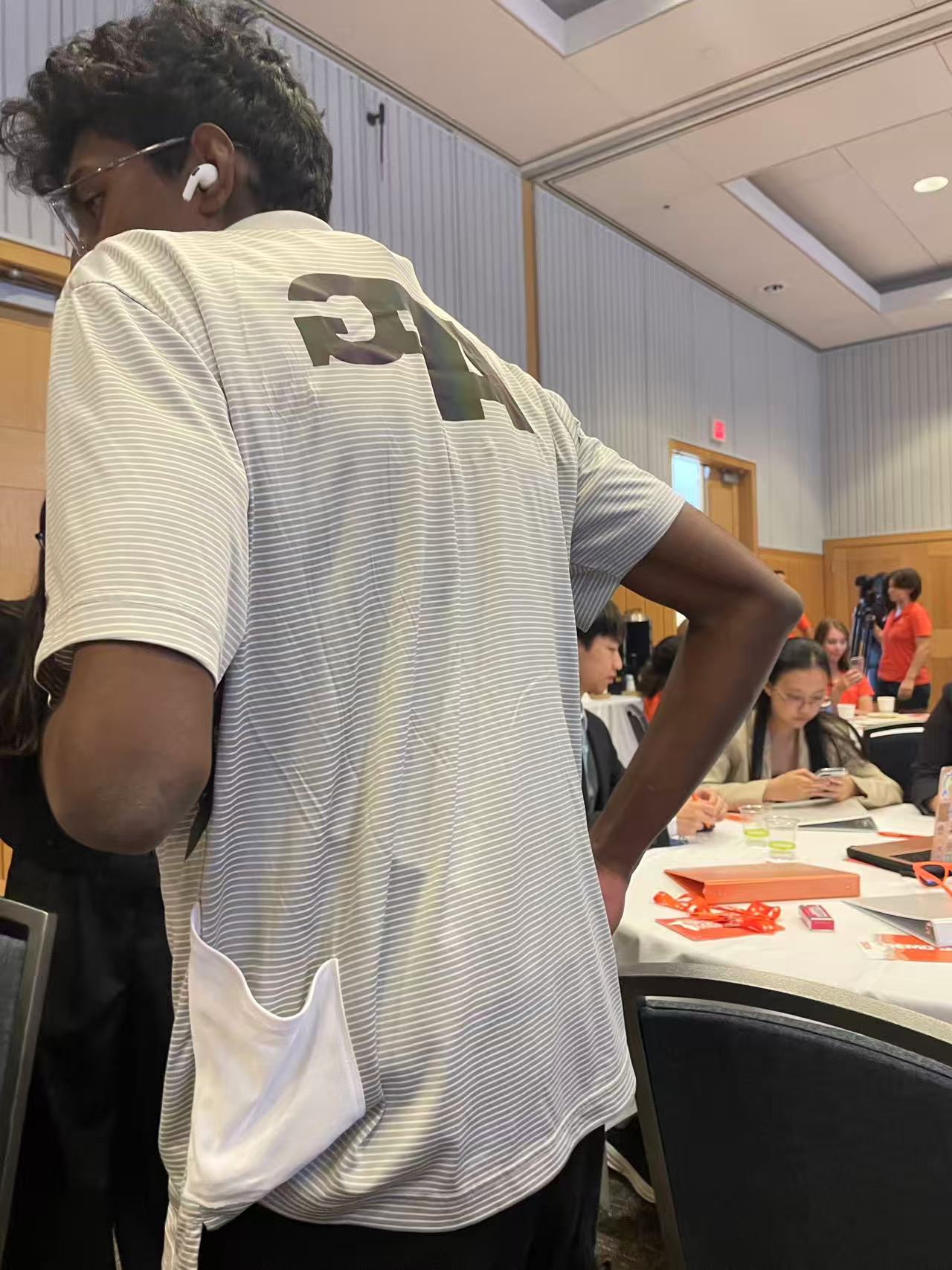 AFG Commuting Jersey - full back view