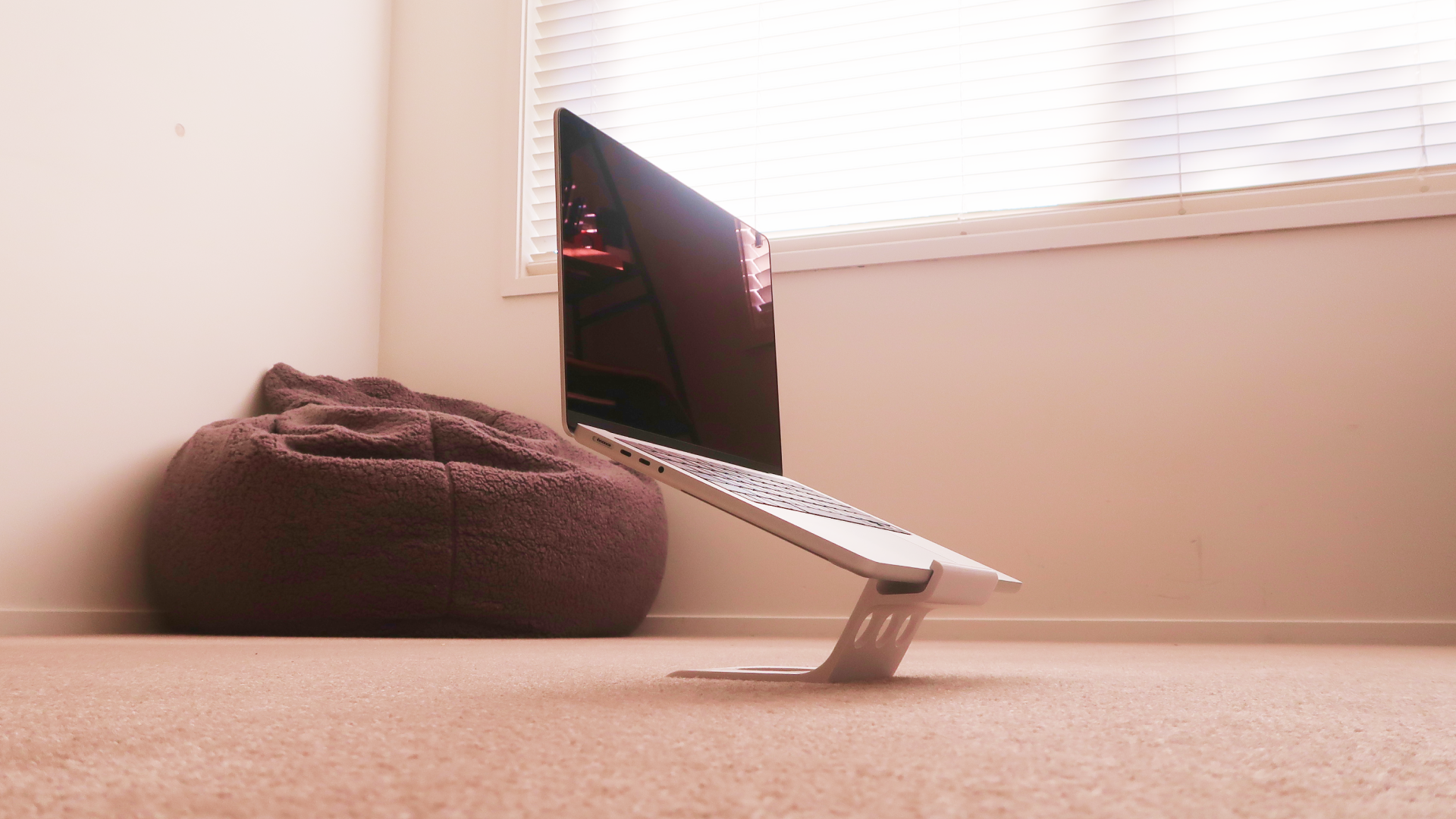 Elevate Your Workspace: DIY Aesthetic, Balancing Laptop Stand with 3D Printing
