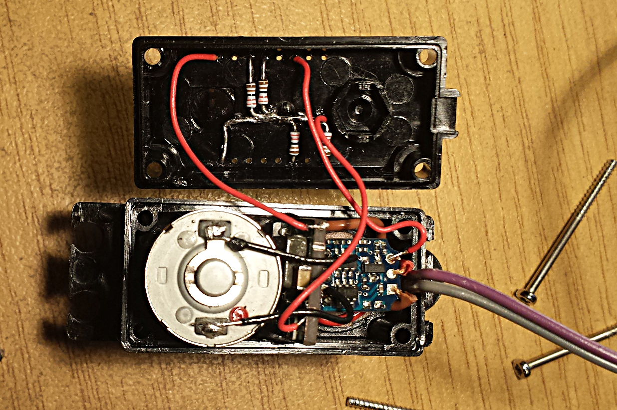 Resistors underneath the ESP-module