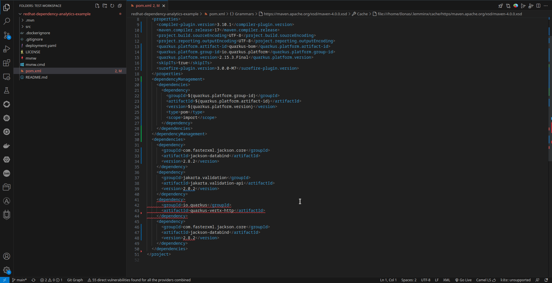 Animated screenshot showing how to access the _Quick Fix..._ menu, and switching to a Red Hat recommended package version