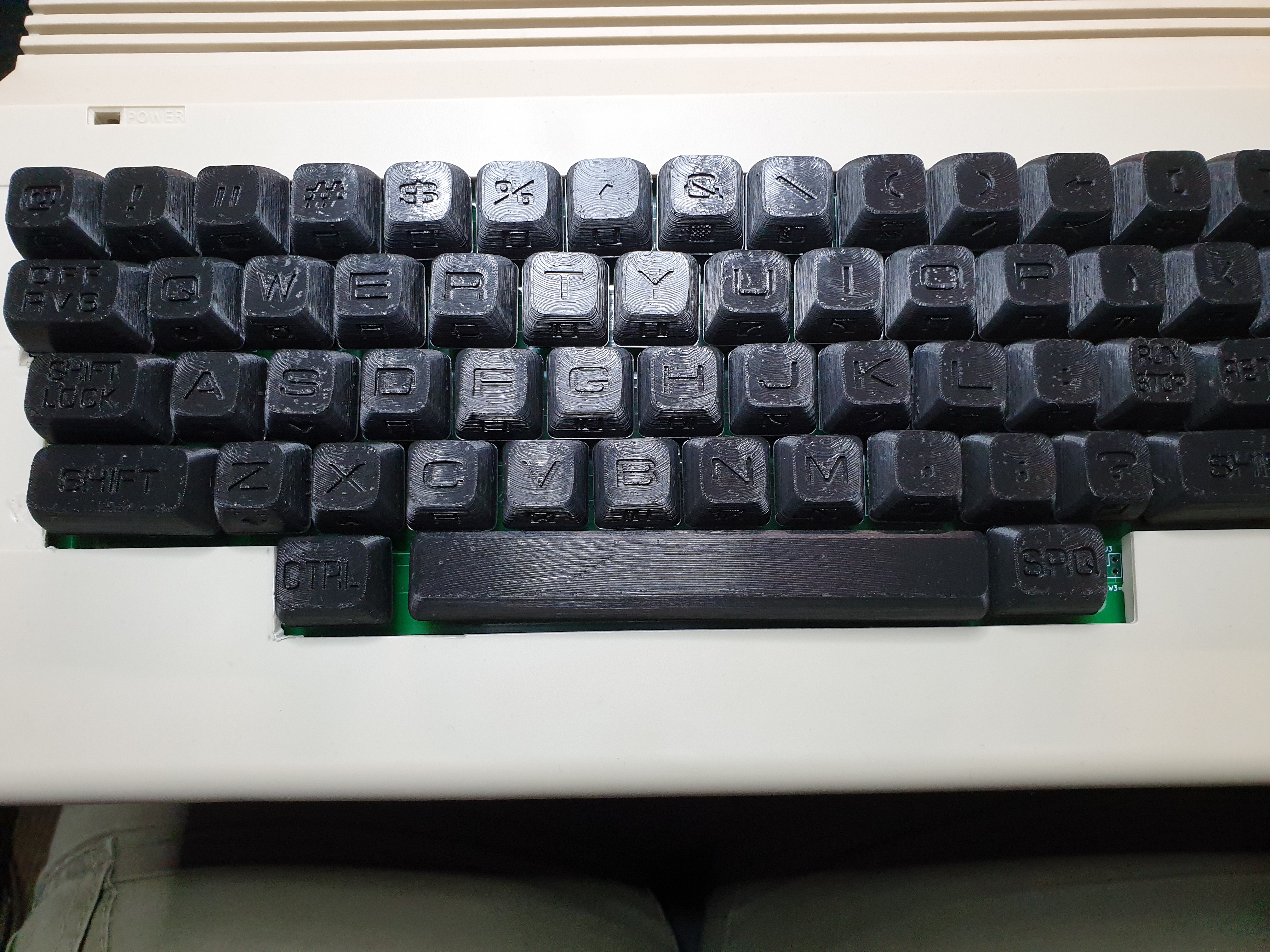 MicroPET with self-printed key caps