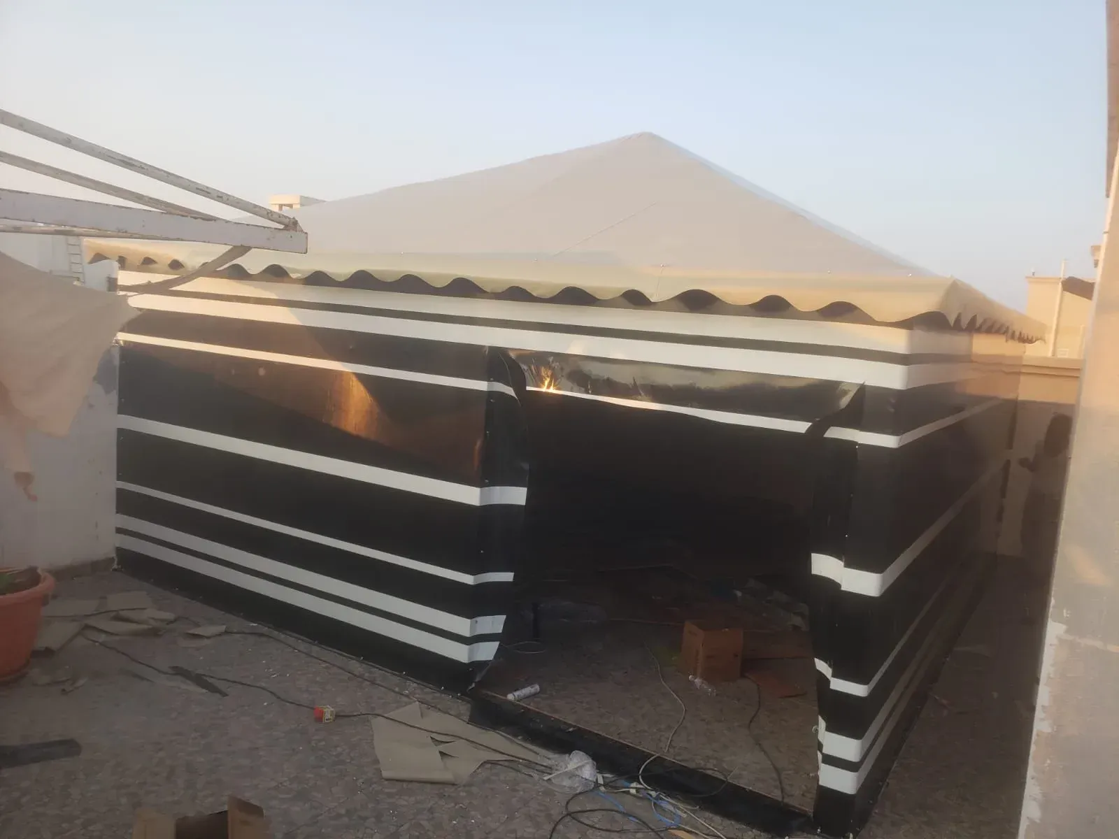 بيت شعر حديث معياري