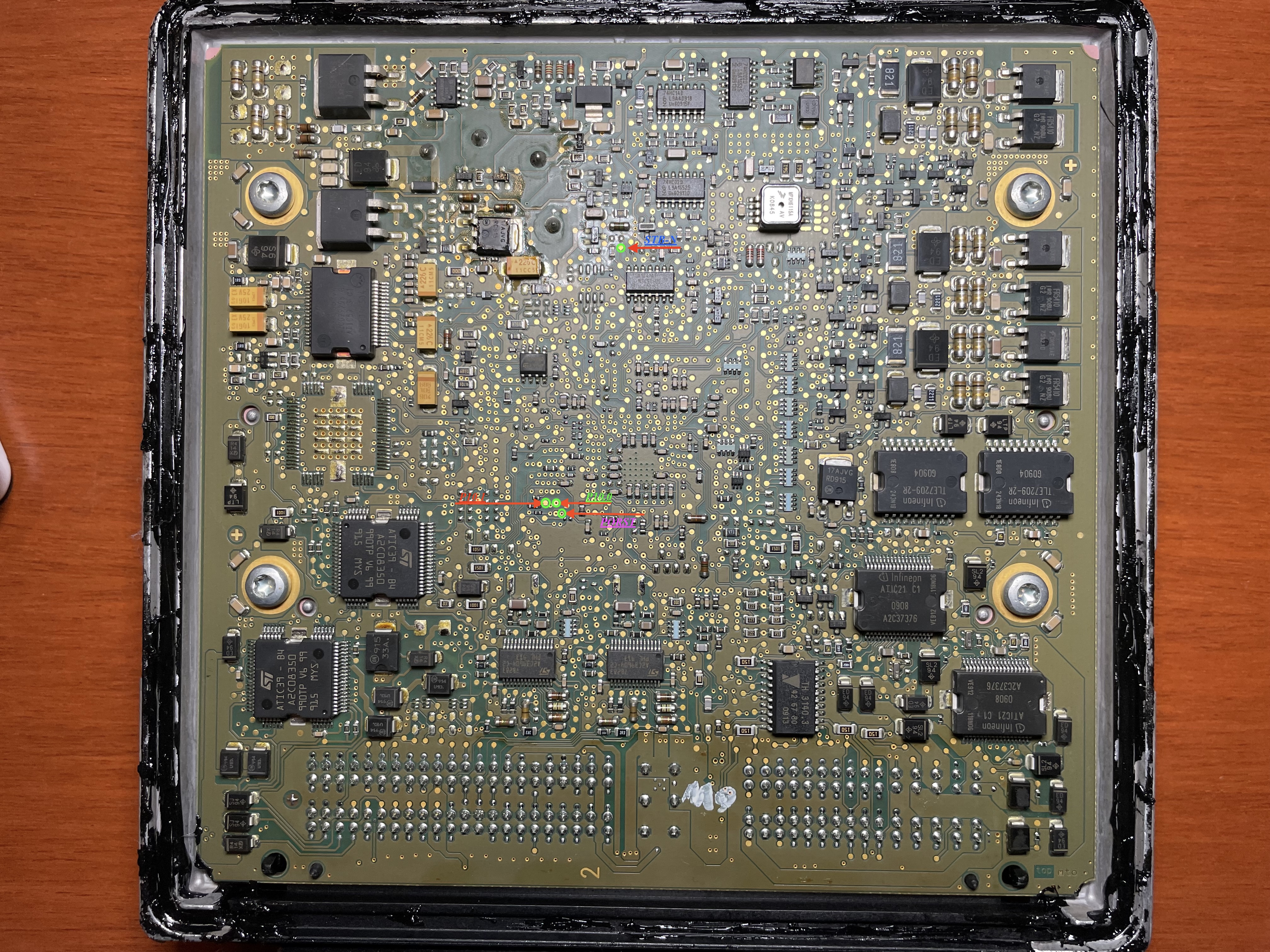 PCB84