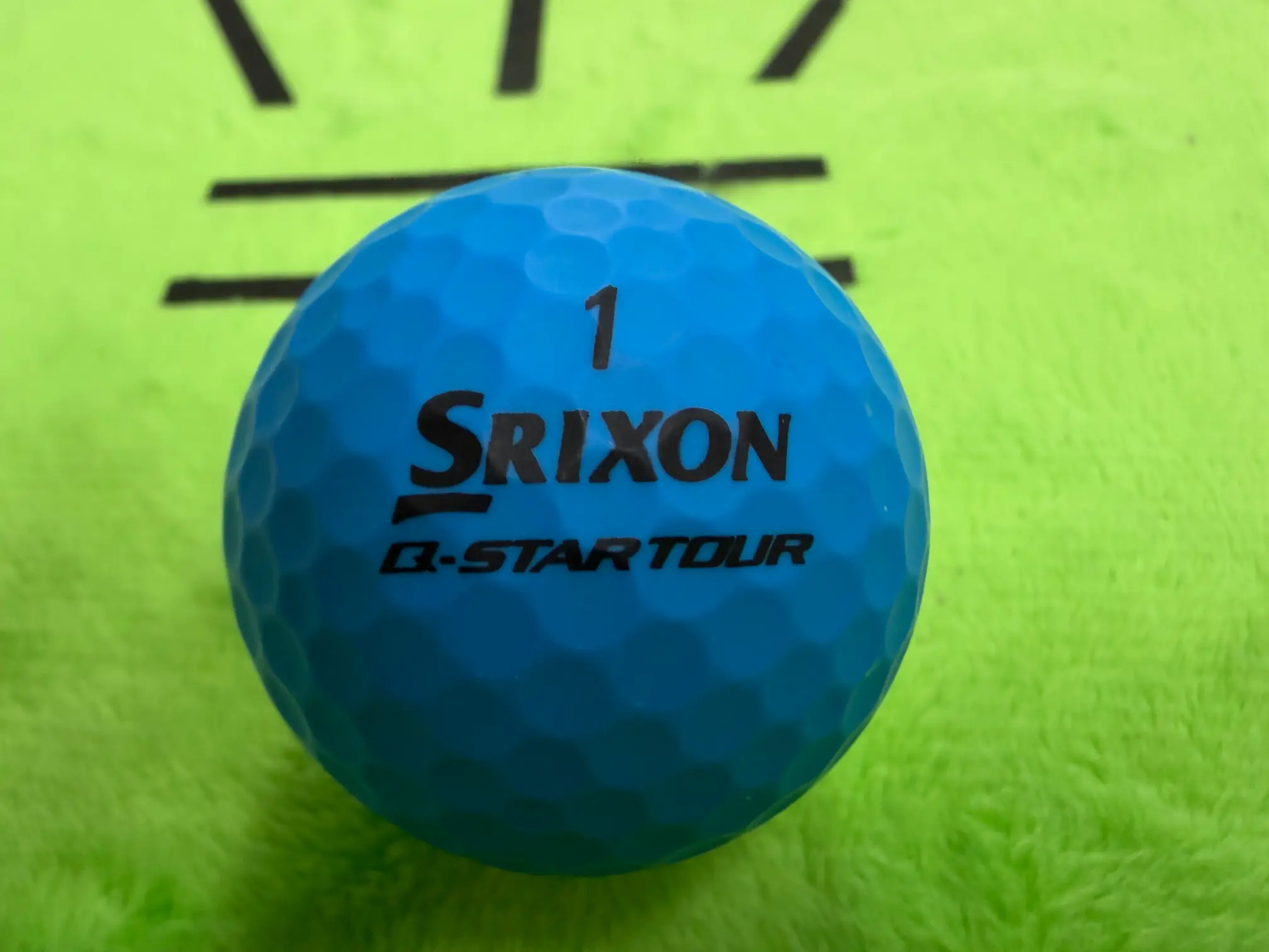 스릭슨 Q-STAR 투어 파란색과 노란색 반반 디자인 뒷면