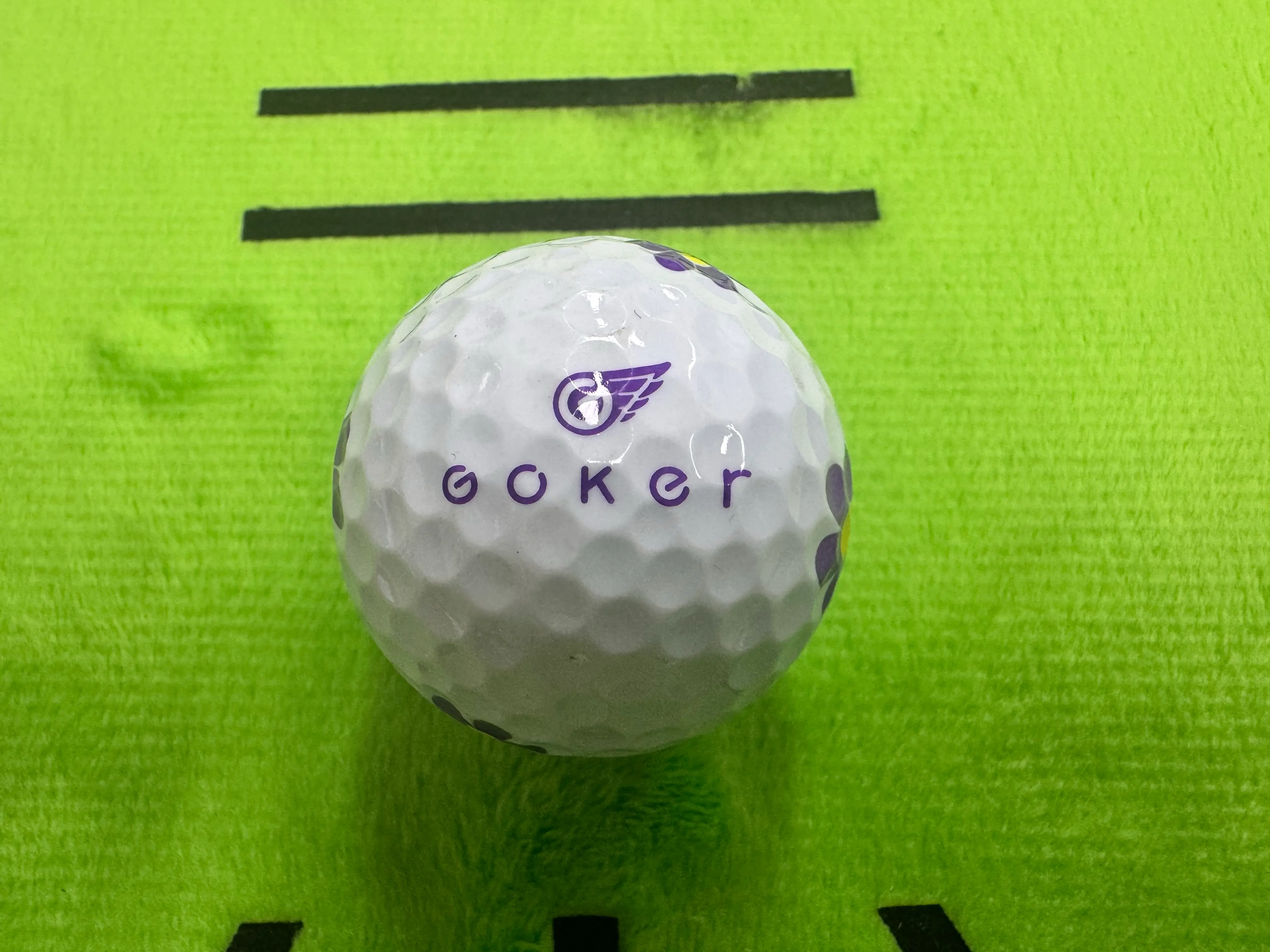 고커 FANTOM 3PC 플라워 골프공 리뷰 – 성능과 디자인 모두 갖춘 개성 있는 골프공