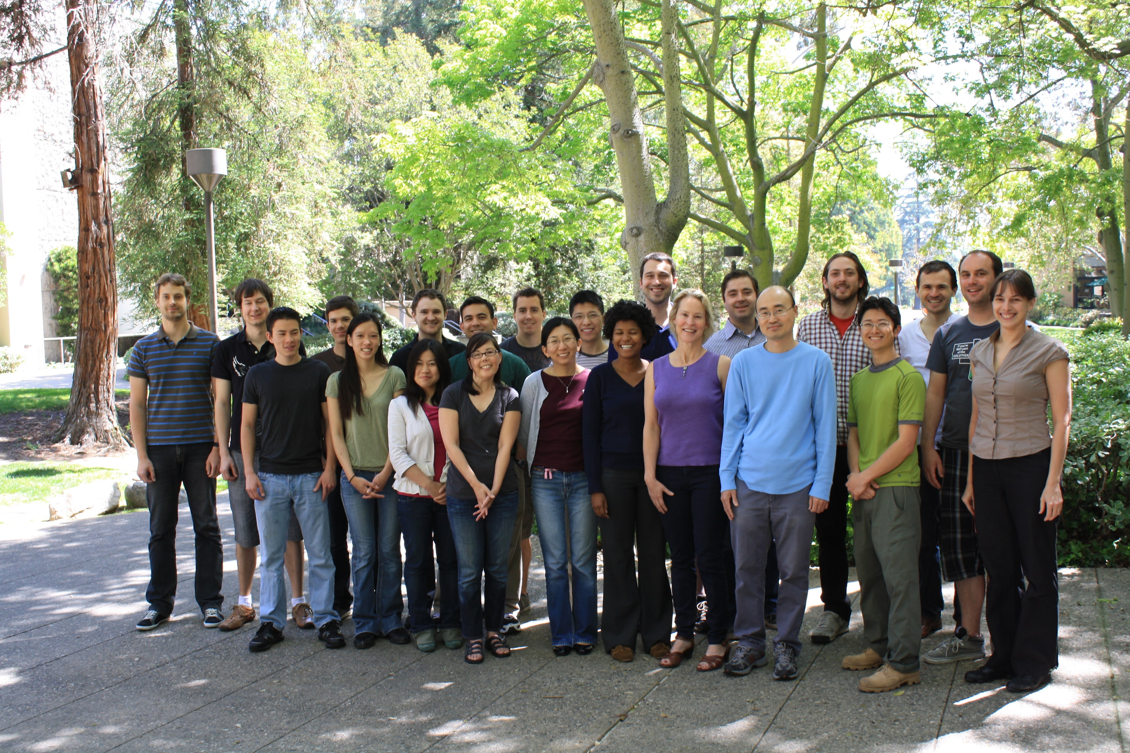 New Arnold Lab Photo