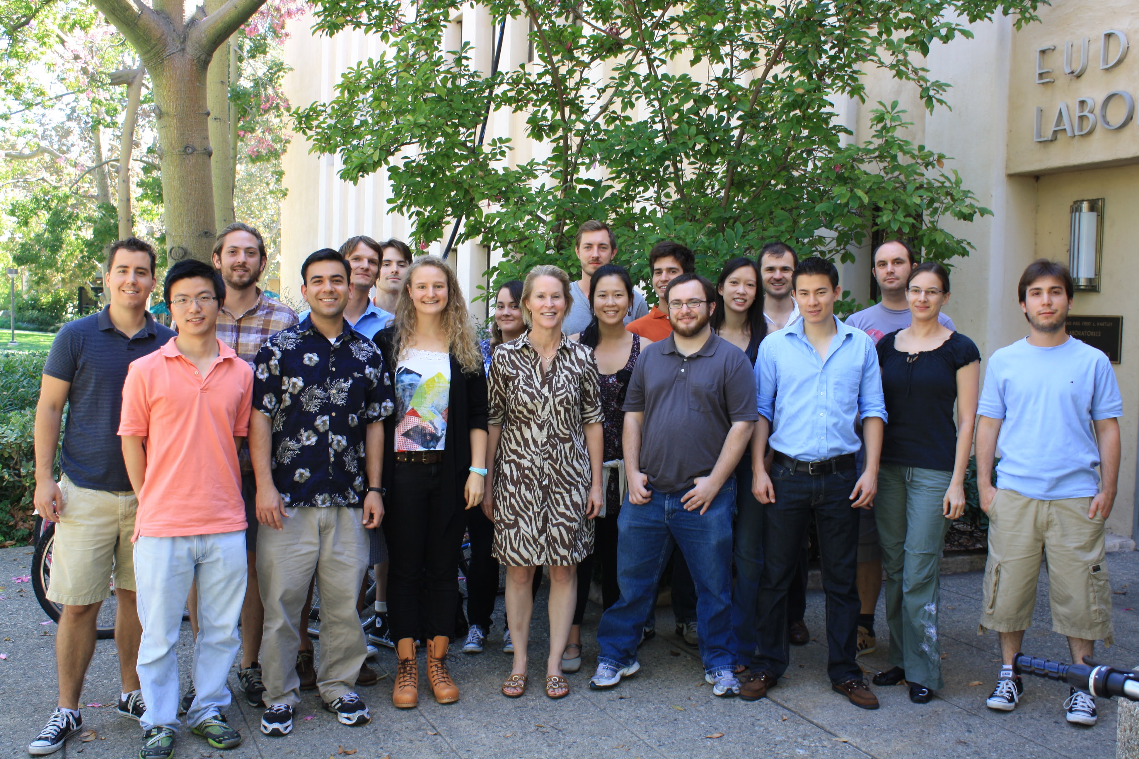 Arnold Lab Reunion Photo 1