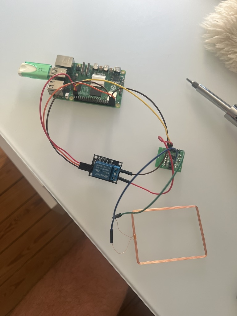 RFID Jammer Assembly