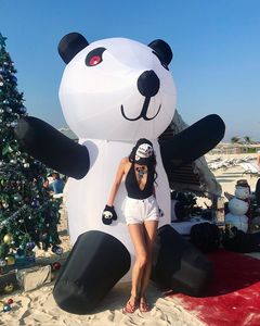 Fashion TV-BdcnL9OnTaf-2