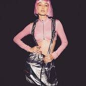 Fashion TV-BfON6u-gkly-3