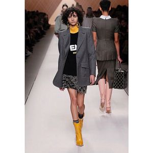 Fashion TV-BfgXs0mA6ve-2