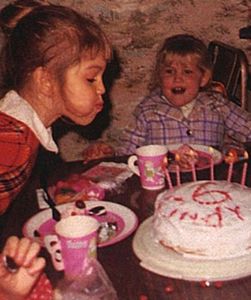 Fashion TV-BfbGkbSgFR--2