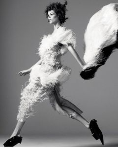 Fashion TV-BfUSRhPgEDv-1