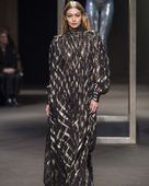 Fashion TV-BffsYwWAgQG-0