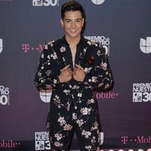 Fashion TV-BgCZK4BnO0u-1