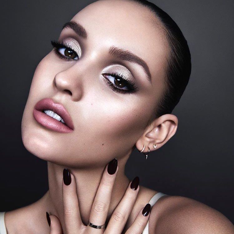 Fashion TV-BhNKe5og4gR-0