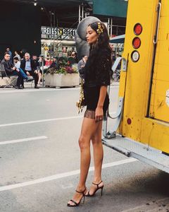 Fashion TV-BjqN_6MgfGQ-1