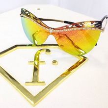 Fashion TV-Bki0hVgAI46-1